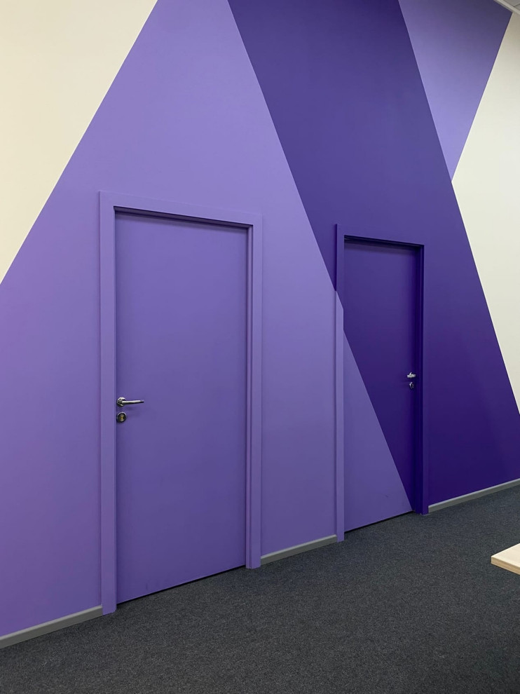 Inspiration för moderna arbetsrum, med lila väggar