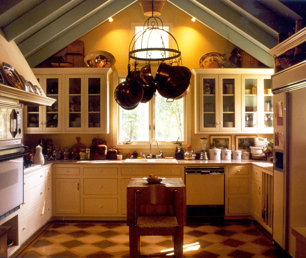 Mountain style kitchen photo in Austin