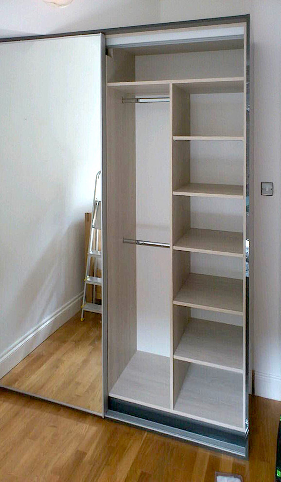 Bespoke Fitted Sliding Wardrobe