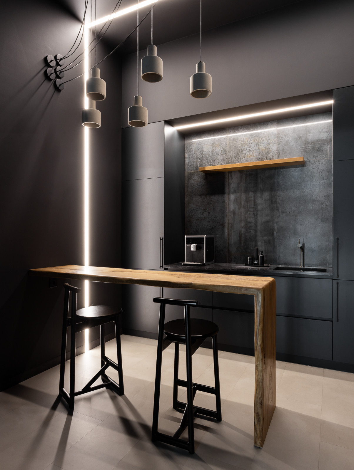 ШТАБ-КВАРТИРА "РЫЦАРЬ СВОБОДЫ"