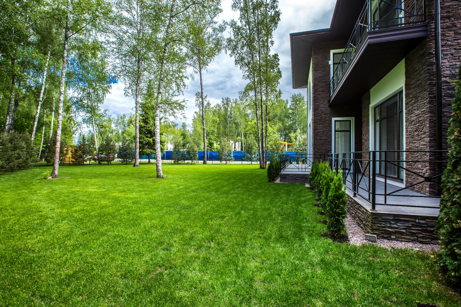 Дом в современном стиле