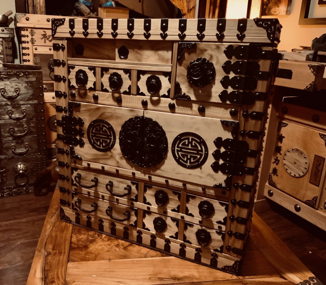 Japanese Tansu Hardware Asiatique Cave à Vin Seattle