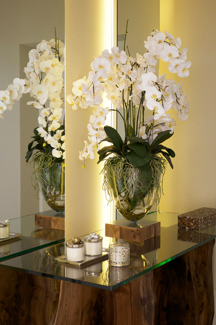 Emilio Robba Phala Orchid Garden - Living Room - Miami - by Emilio