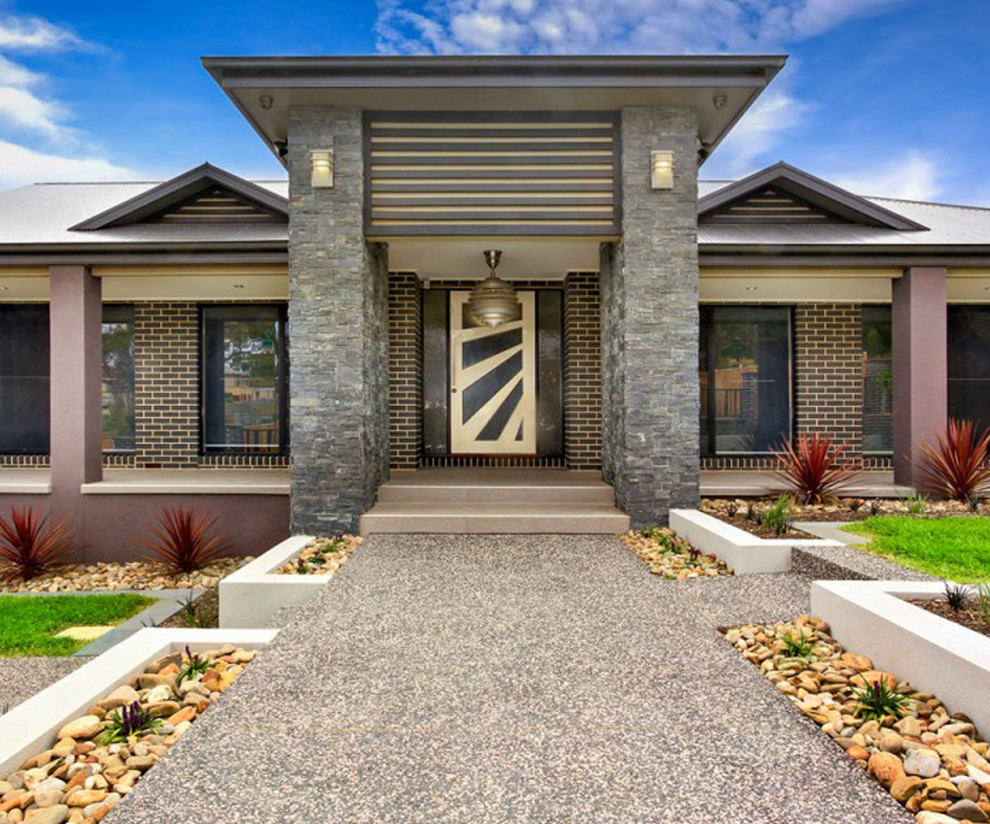This is an example of a contemporary entryway in Melbourne.