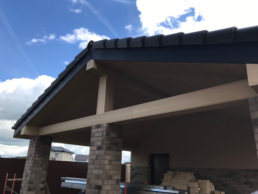 Подшивка свесов фиброцементным сайдингом Cedral.