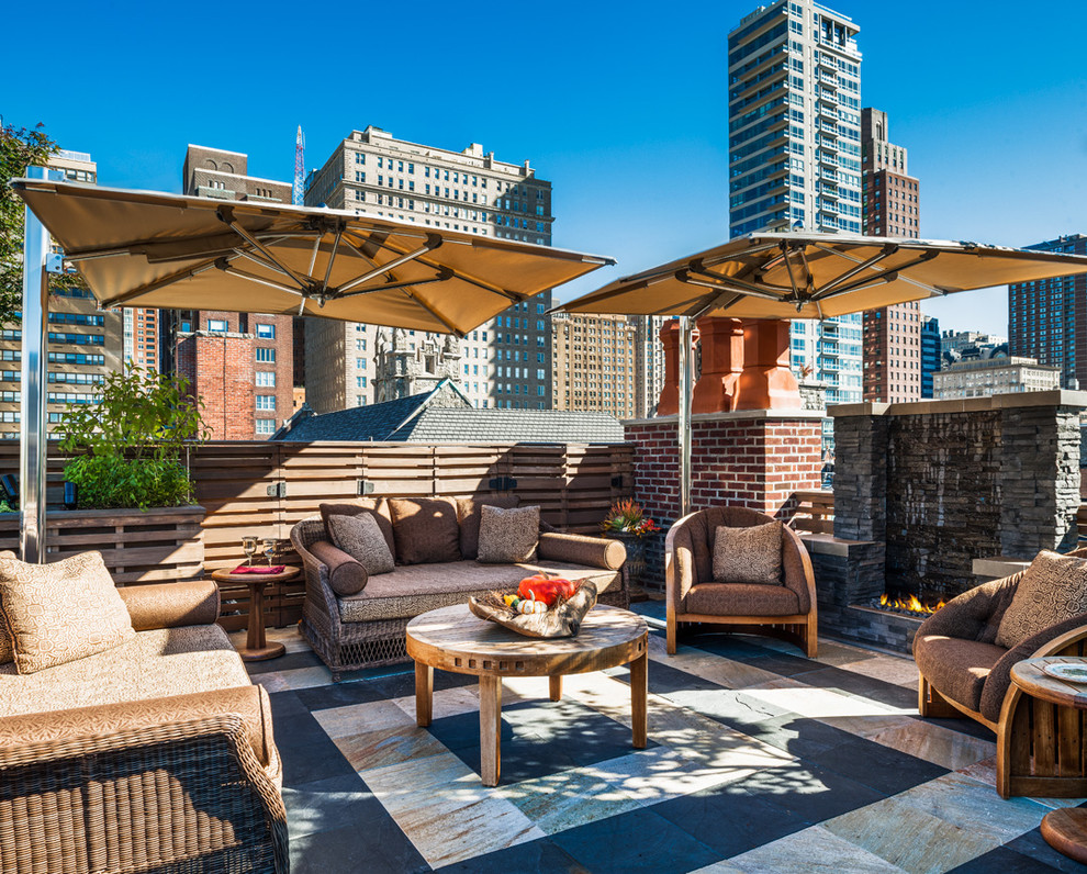 This is an example of a traditional rooftop and rooftop deck in Philadelphia.