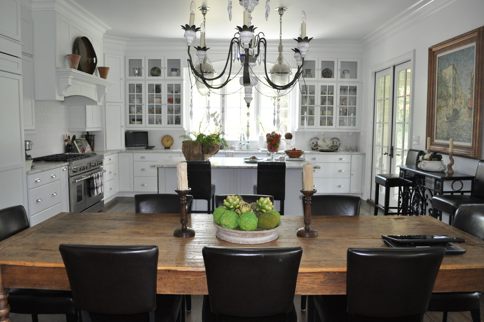 Inspiration for a transitional kitchen remodel in Raleigh