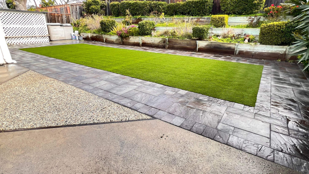 outdoor Patio and Paver and grass