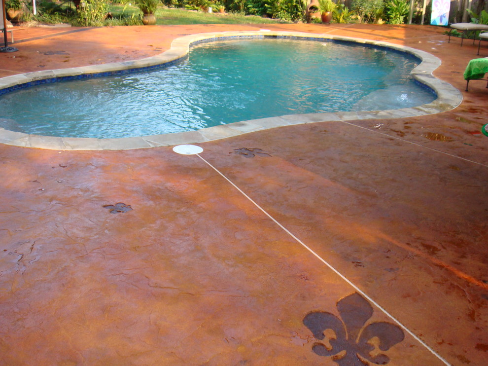 Inspiration for a swimming pool in New Orleans.