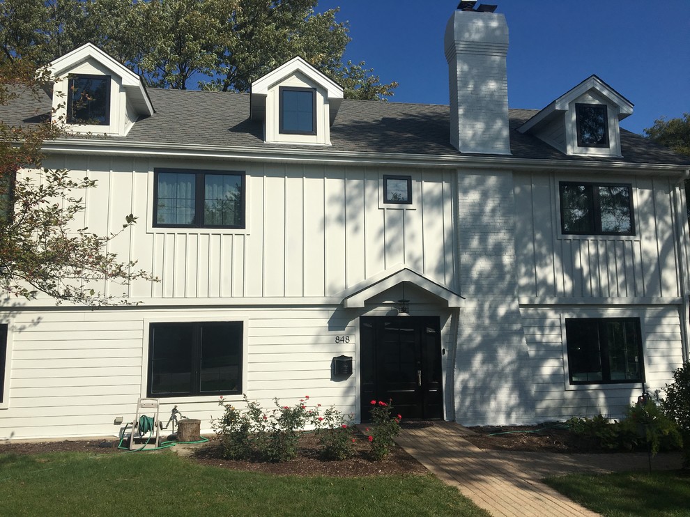 LP Smartside Board and batten siding,aluminum soffit/Fascia.Vynil windows. Chicago by VIS
