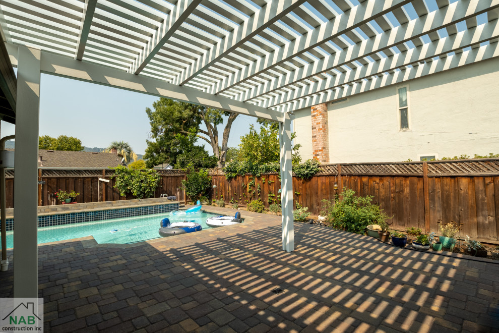 Pavers, lawn, pergola, and retaining wall installation in Pleasanton, CA