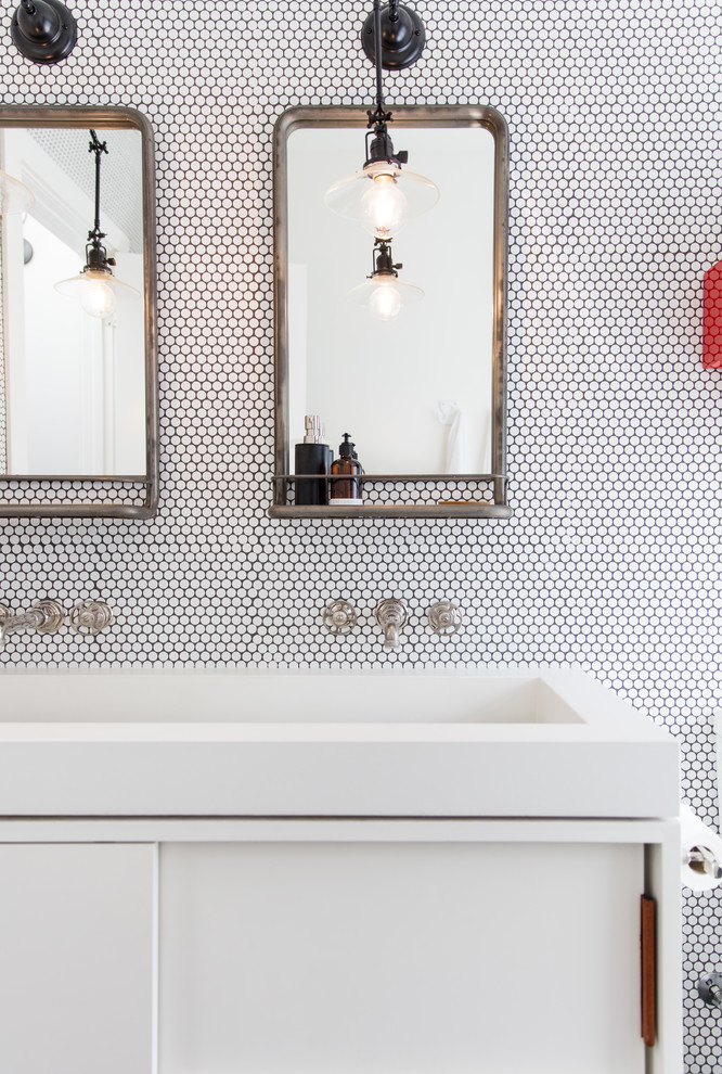 Inspiration for a midcentury bathroom in San Francisco.