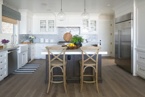 Beach style home design photo in Orange County