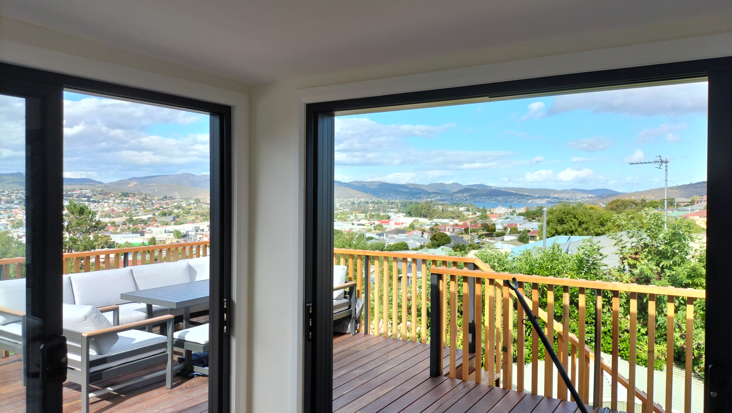 Moonah house deck