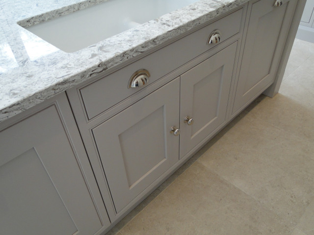 Mr and Mrs S Marpatt Marlow In Frame Bespoke Kitchen in London traditional-kitchen
