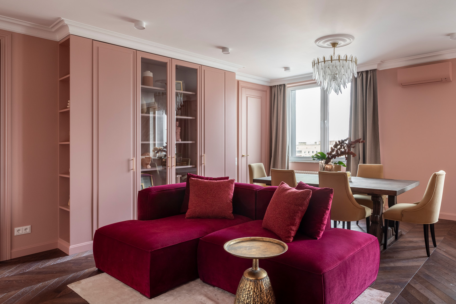 Квартира в пудровых тонах