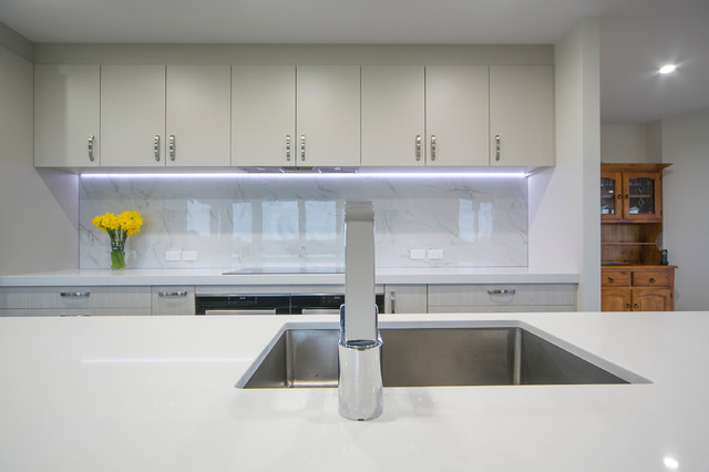 Kitchen & Scullery modern-kitchen