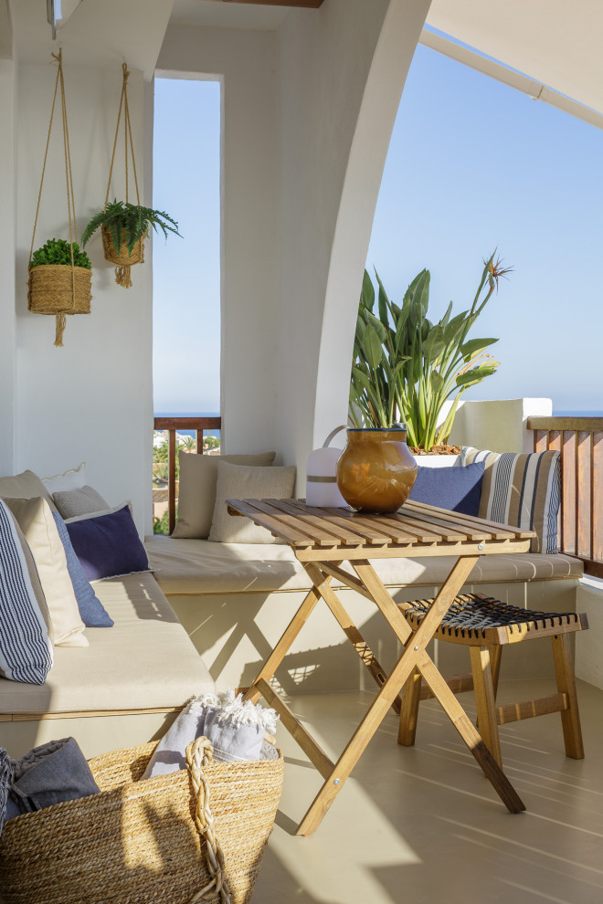 Inspiration for a mediterranean balcony in Alicante-Costa Blanca.
