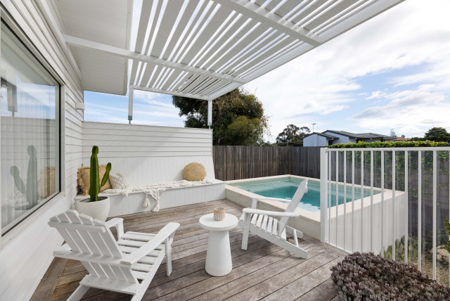 Dalton coastal-deck