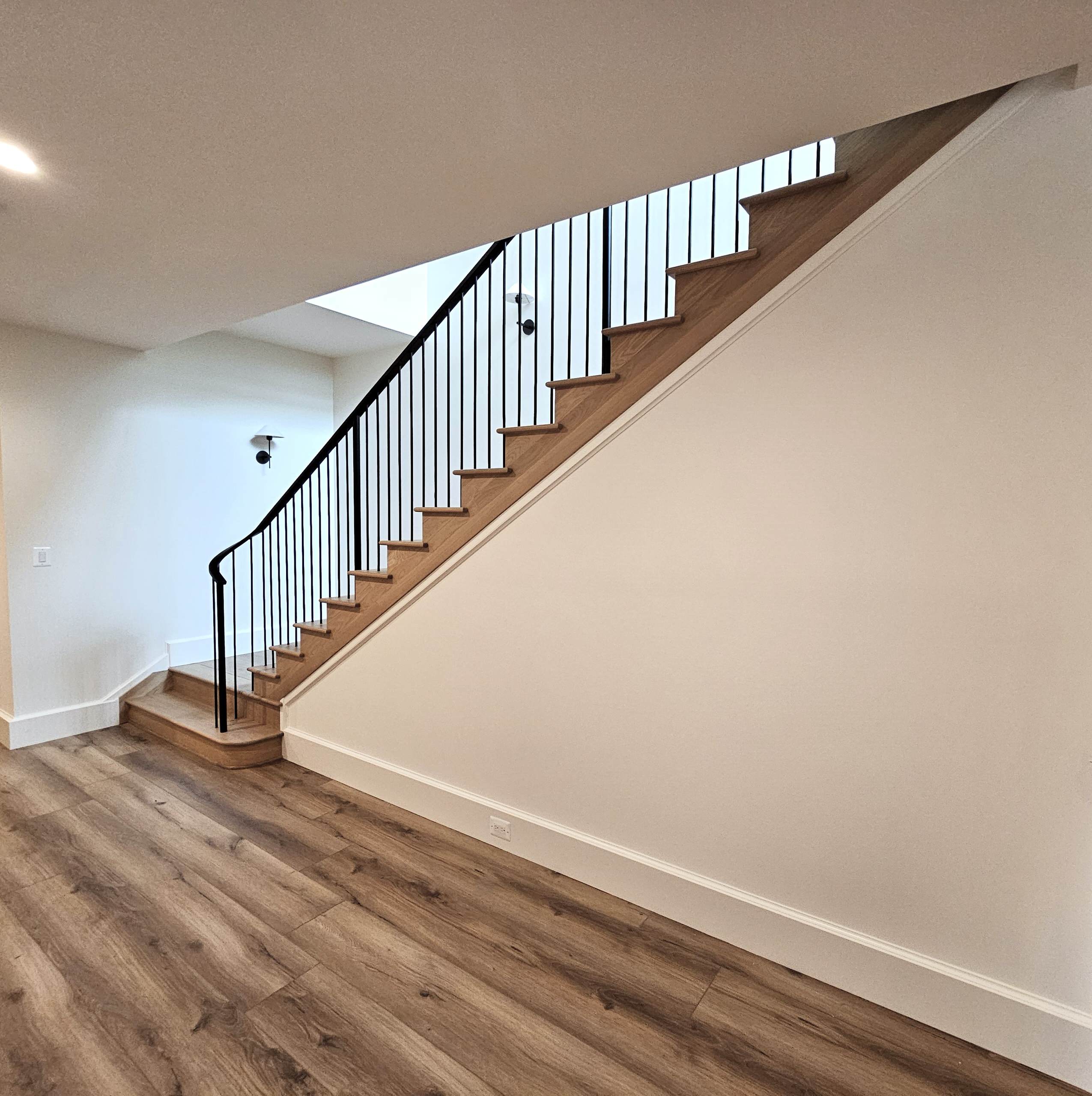 119_Remarkable White Oak Staircase, McLean, VA 22101