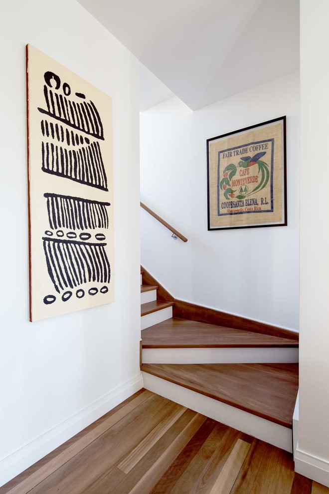 Photo of a contemporary staircase in Sydney.