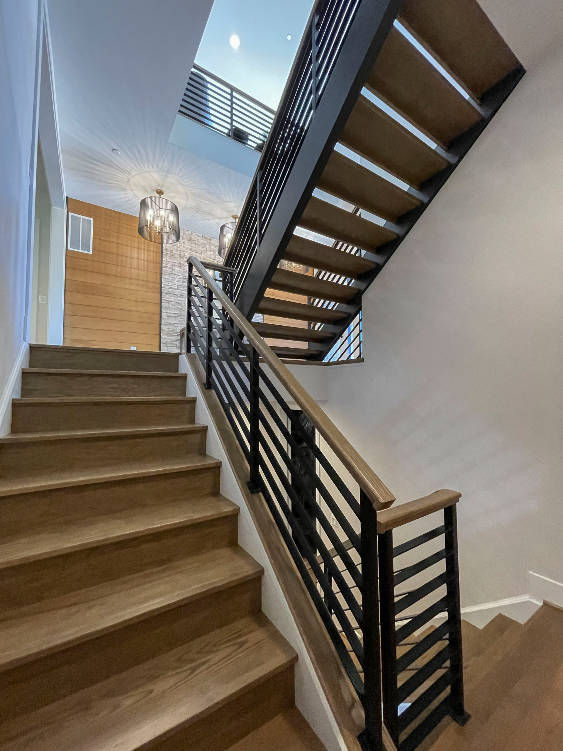 113_Floating Straight- Stringers with No Risers in Contemporary Home, Bethesda M
