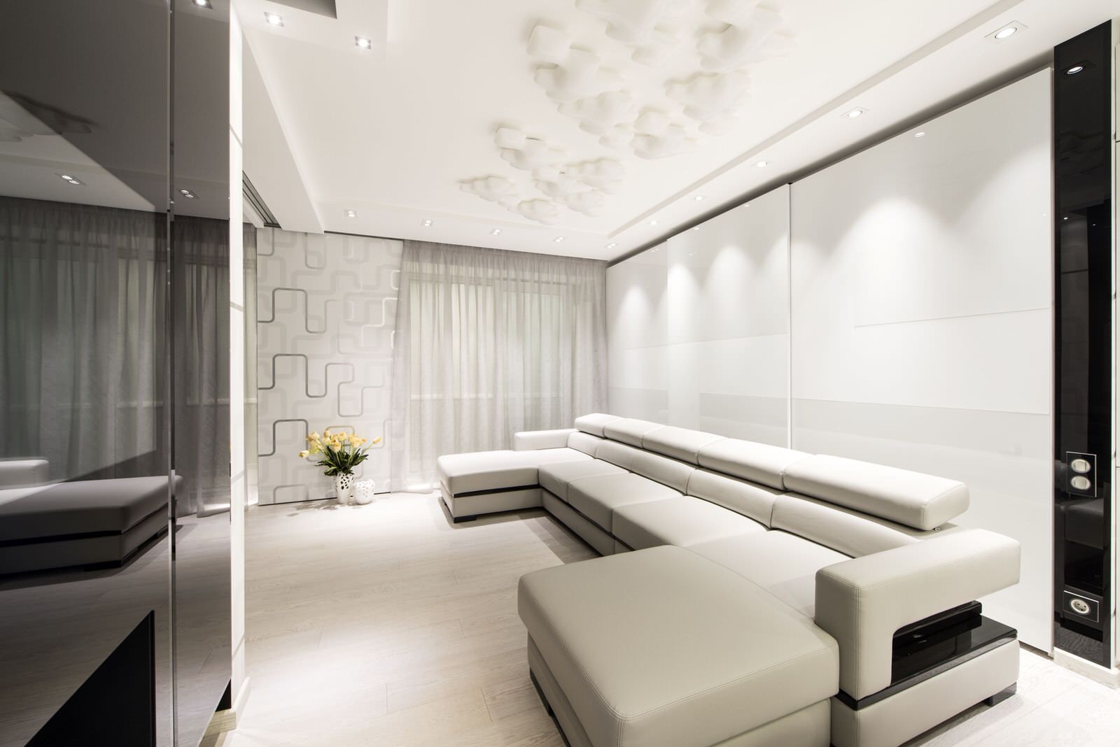 Черно-белая гармония