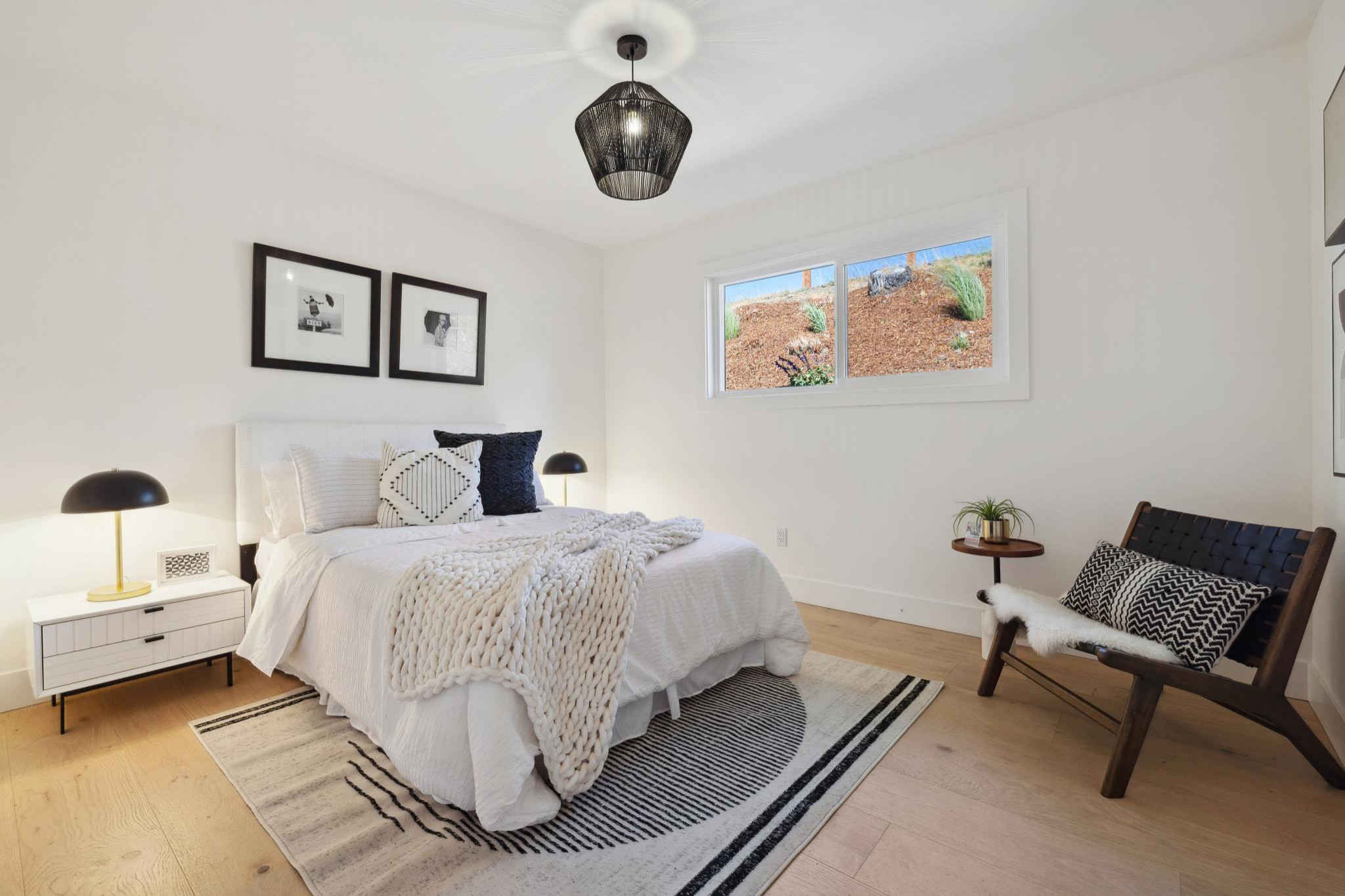 HOME STAGING