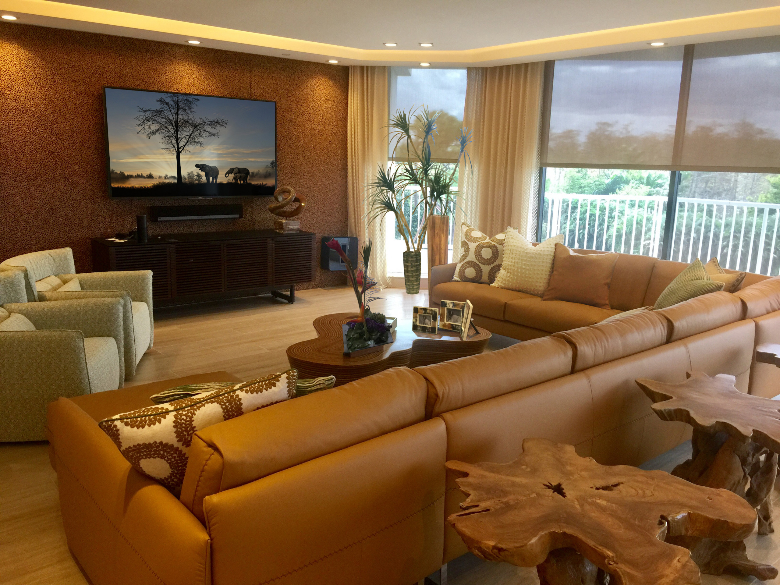 Modern Ethnic Condo- Boca West Country Club