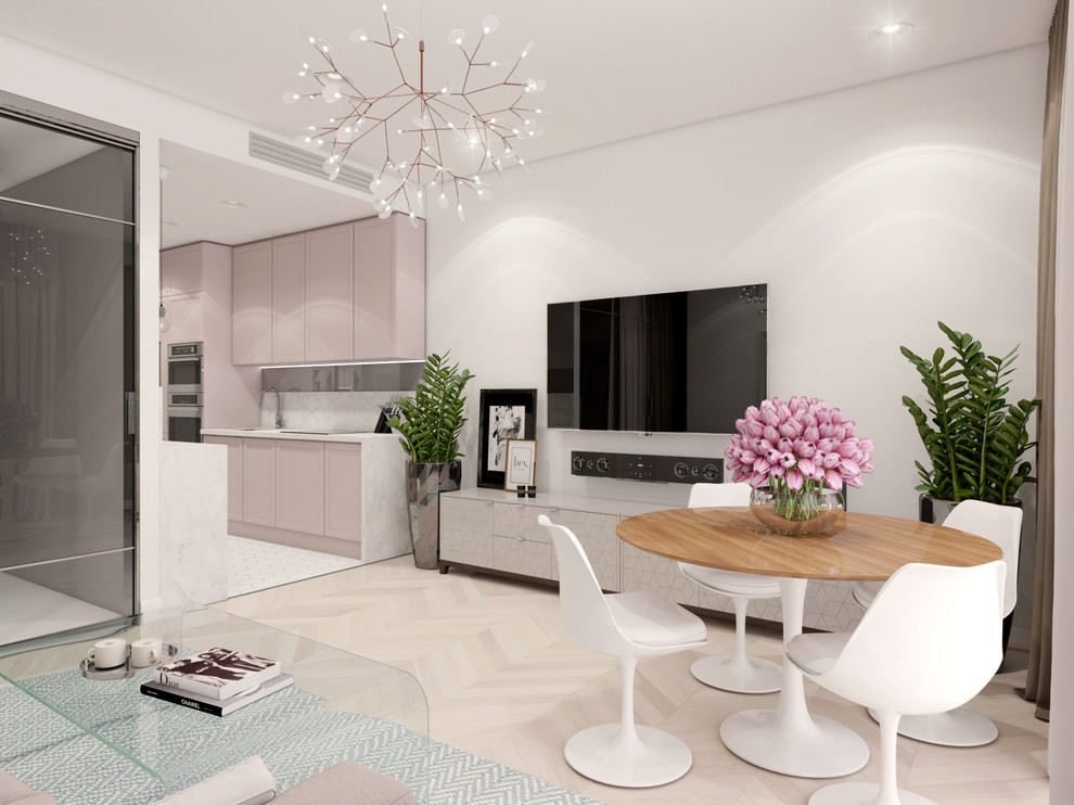 На берегу моря