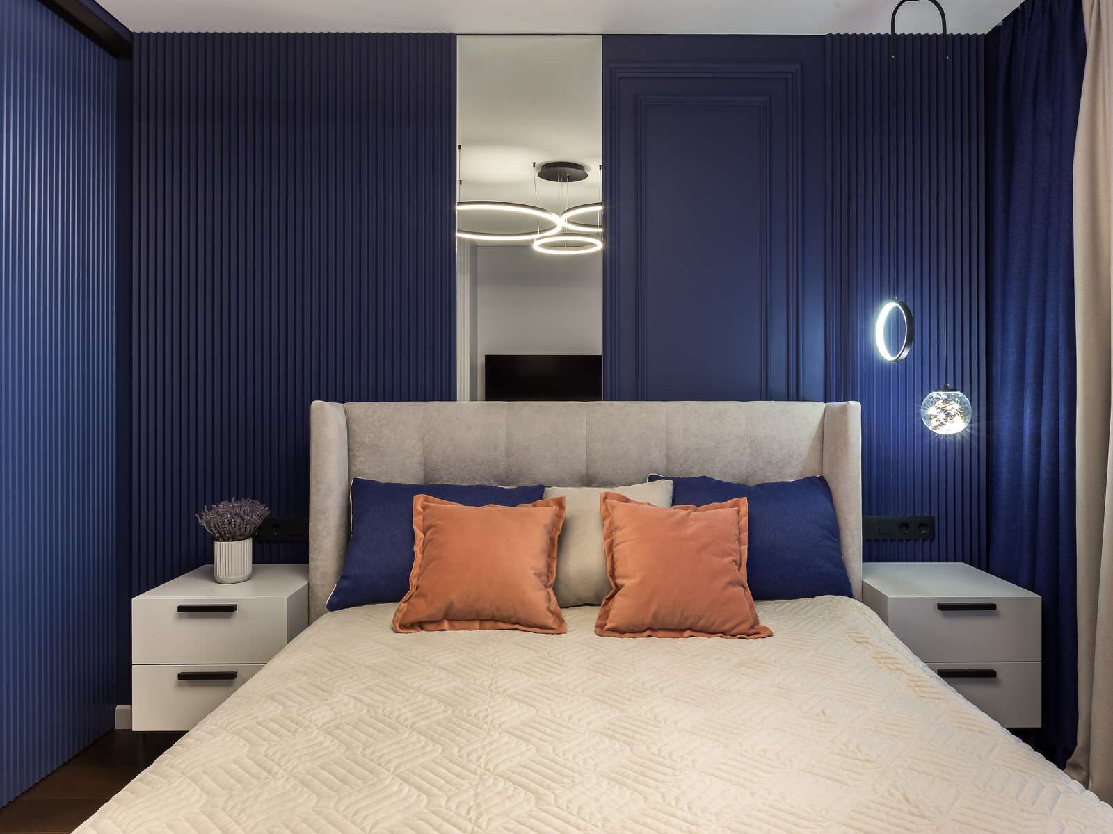 Синий, синий иней... на Ленинском (фото)