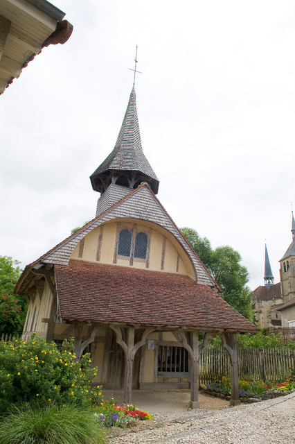 French References | Historic Monuments & Landmarks klassisch-haeuser