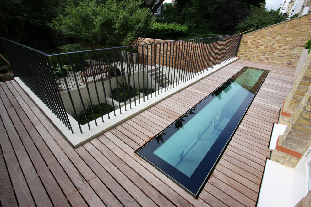 Inspiration for a modern pool remodel in London