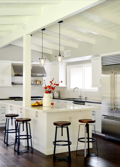 Cottage Kitchen Remodel - Long Beach, CA retro-cocina