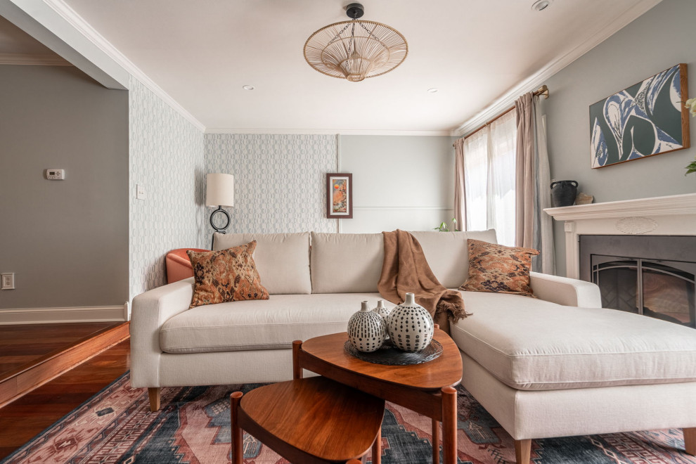 Boho Bachelor Daddy Pad - Bryn Mawr