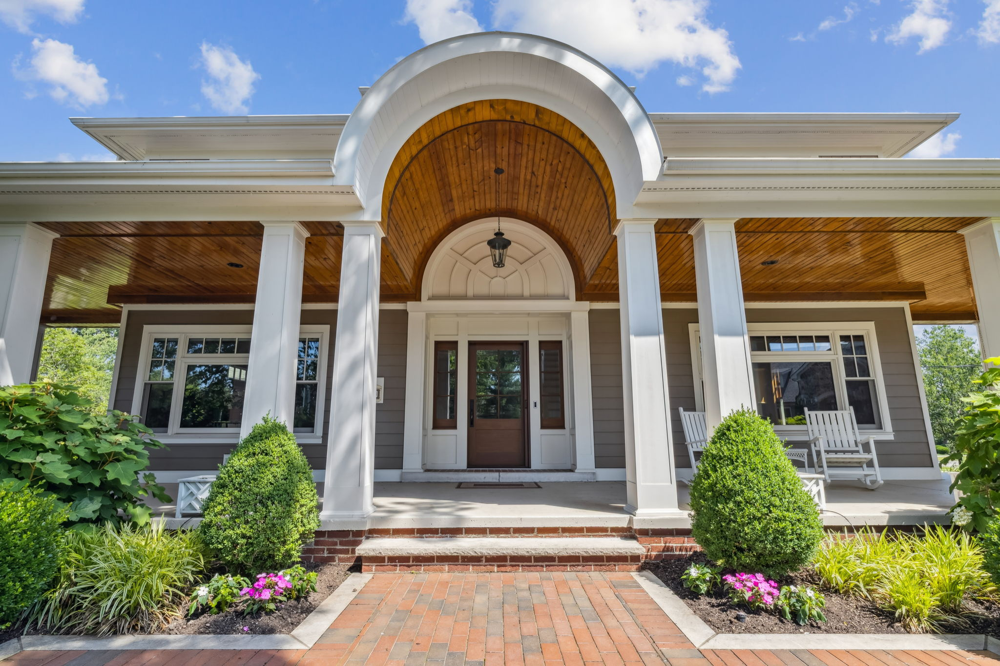 Rocky River Front Porch 2024
