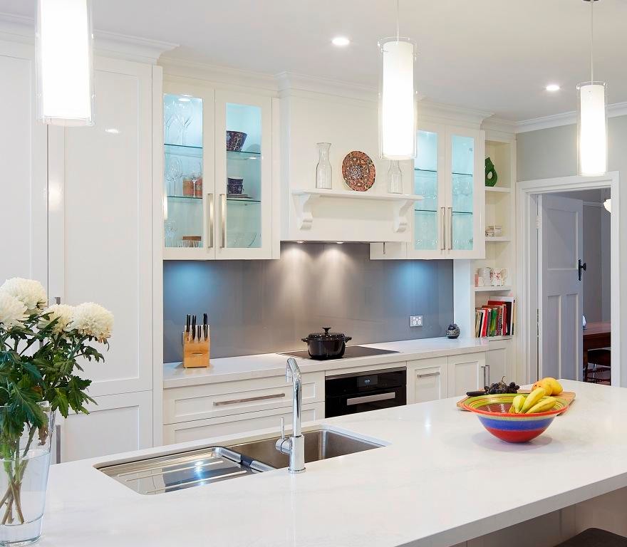 Inspiration for a traditional kitchen in Perth.