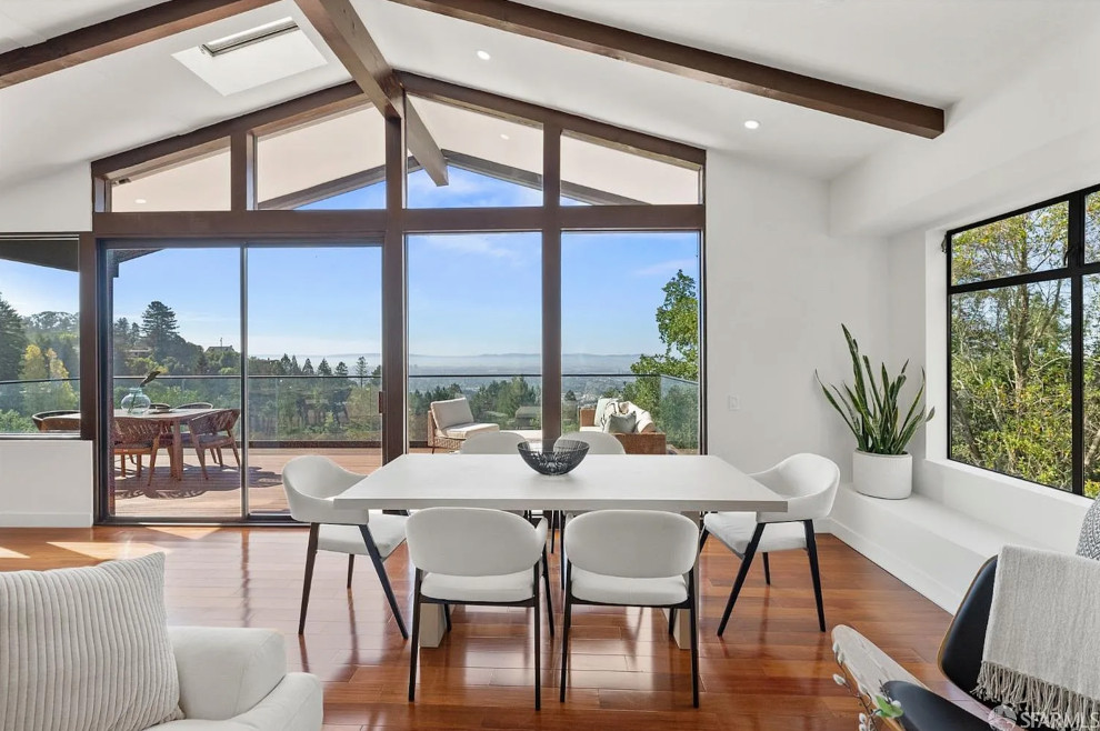 Open Concept Cathedral Kitchen
