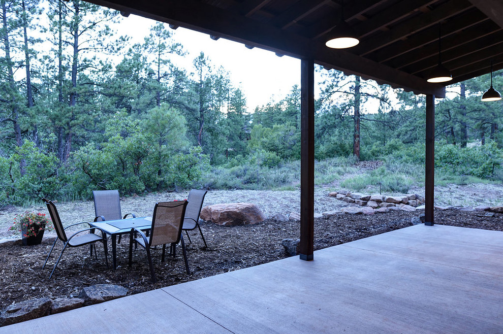 Home design - modern home design idea in Albuquerque