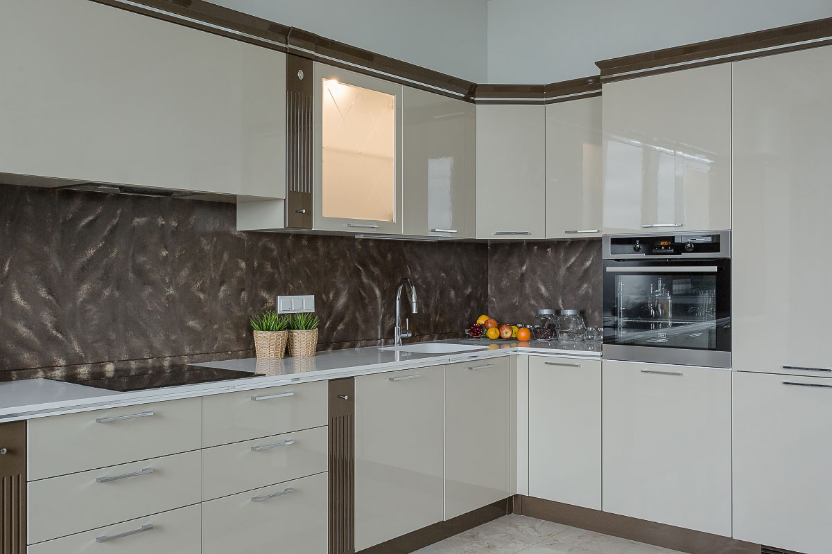 Мосфильмовская 8