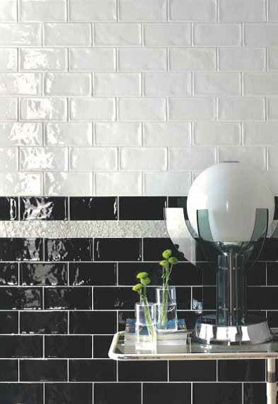 Example of a transitional home design design in New York