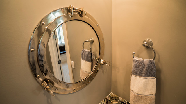 Hampton classique-chic-salle-de-bain