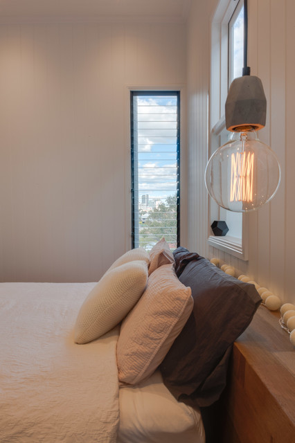 View House contemporary-bedroom