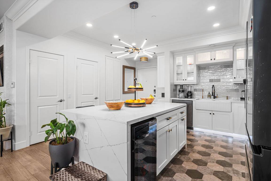 Kitchen by Home Style Designs