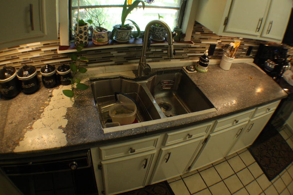 Home design - transitional home design idea