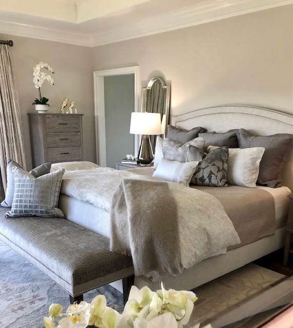 Serene bedroom