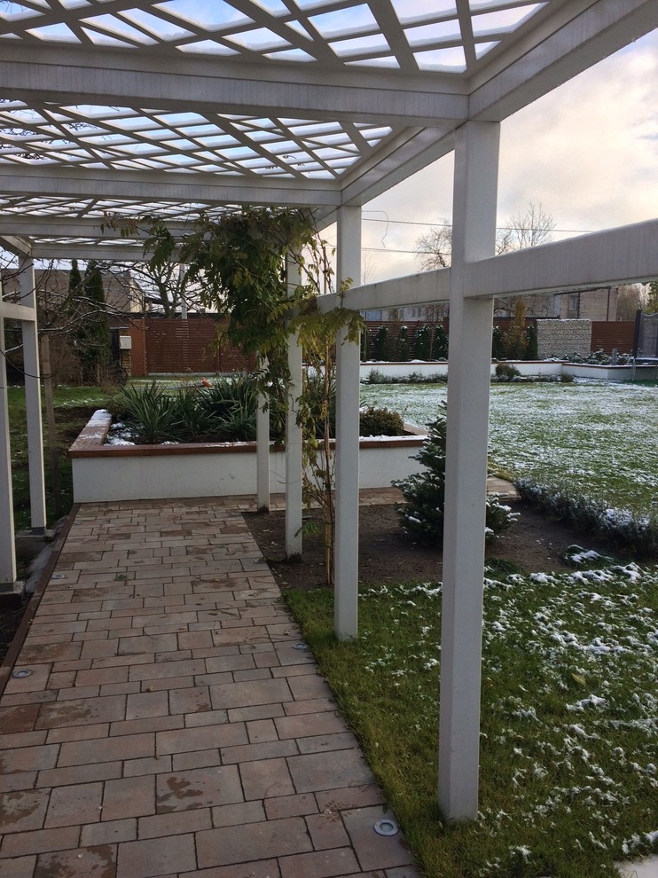 Современный сад для семьи