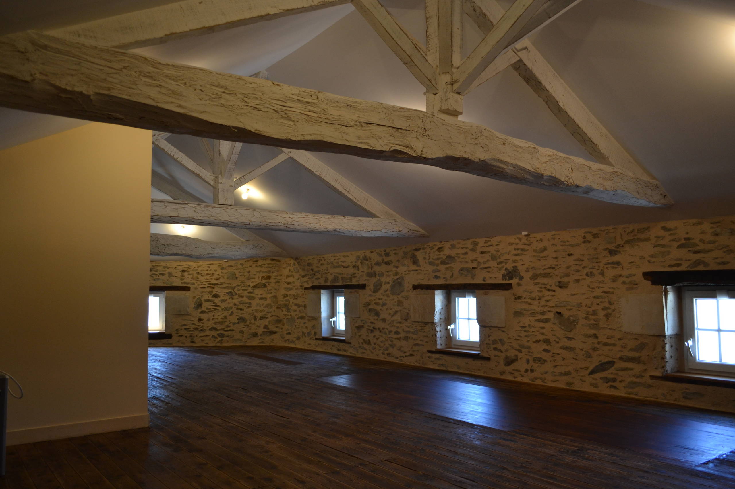 Rénovation intérieure et extérieure d'un grenier