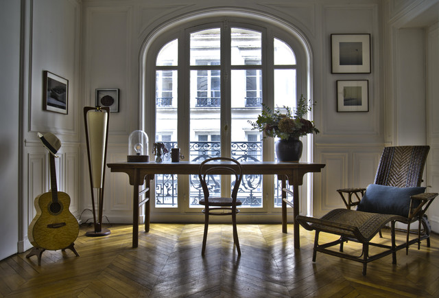 Paris Apartment shabby-chic-inspirerad-vardagsrum
