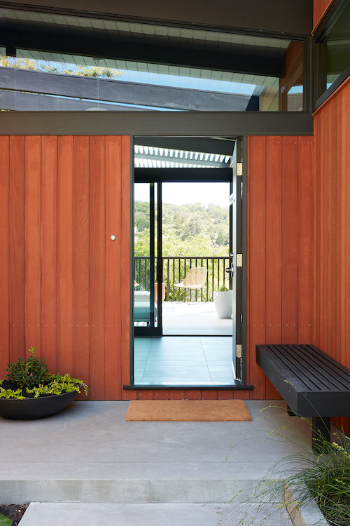 This is an example of a midcentury entryway in San Francisco.